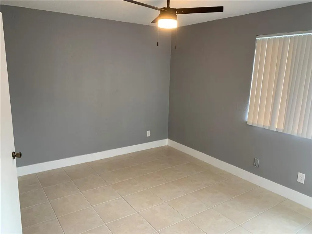 755 NW 92nd Ave