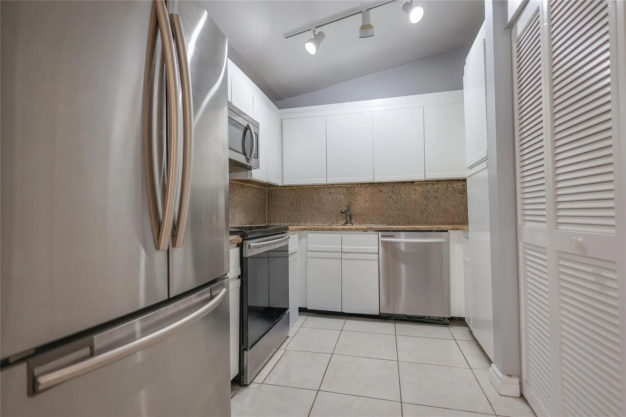 8725 Shadow Wood Blvd, #312