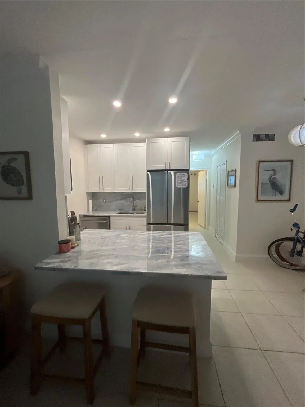 2100 Diana Dr, #206