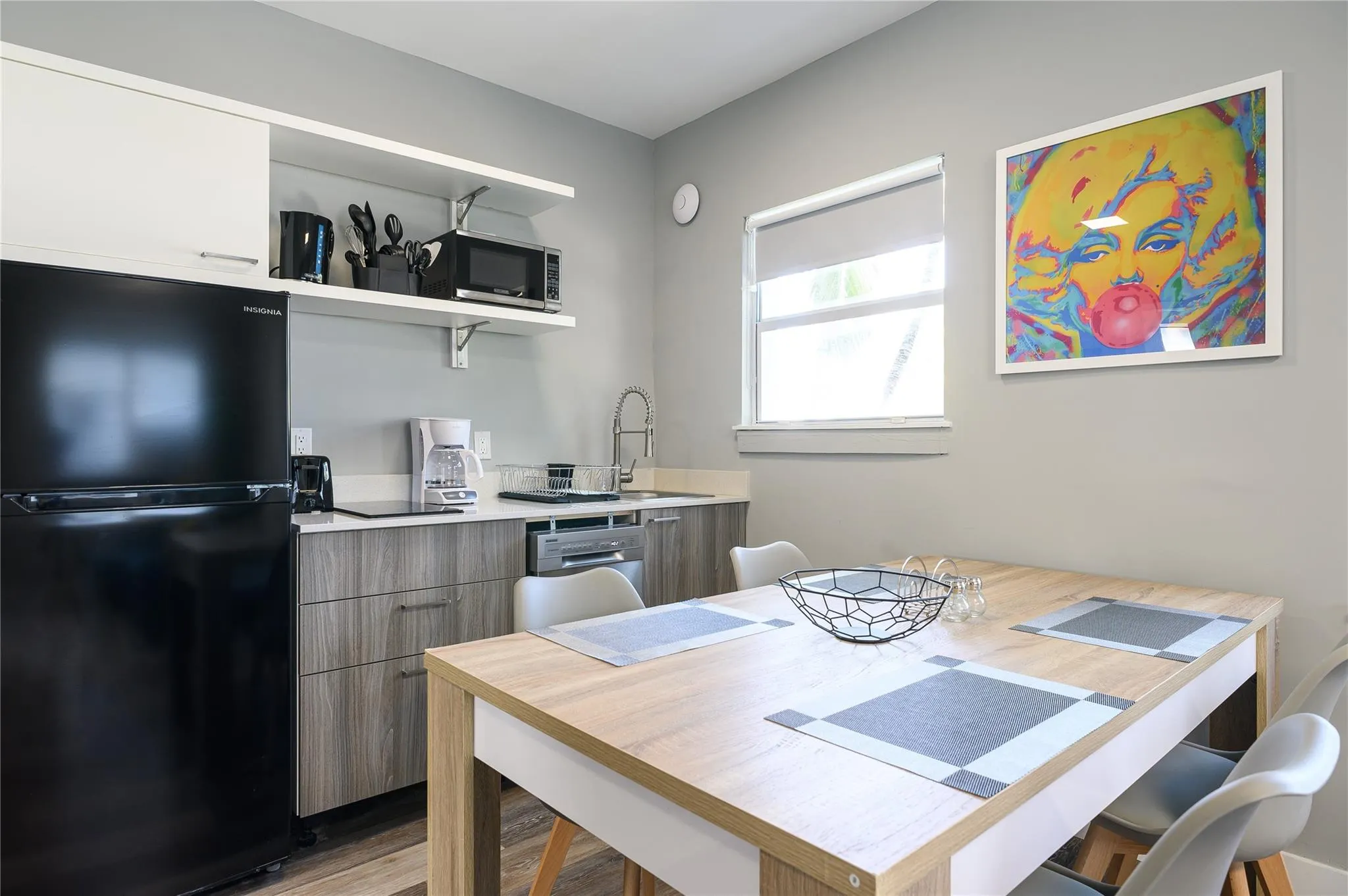 1020 N Victoria Park Rd, #26