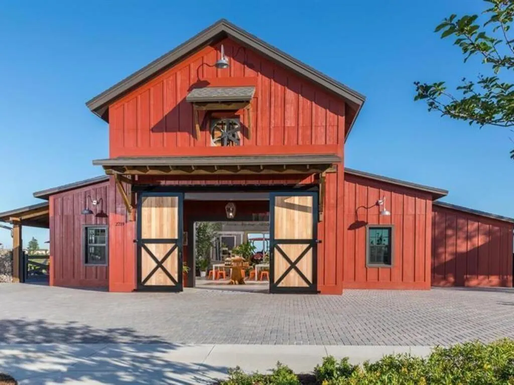 987 Castaway Ct