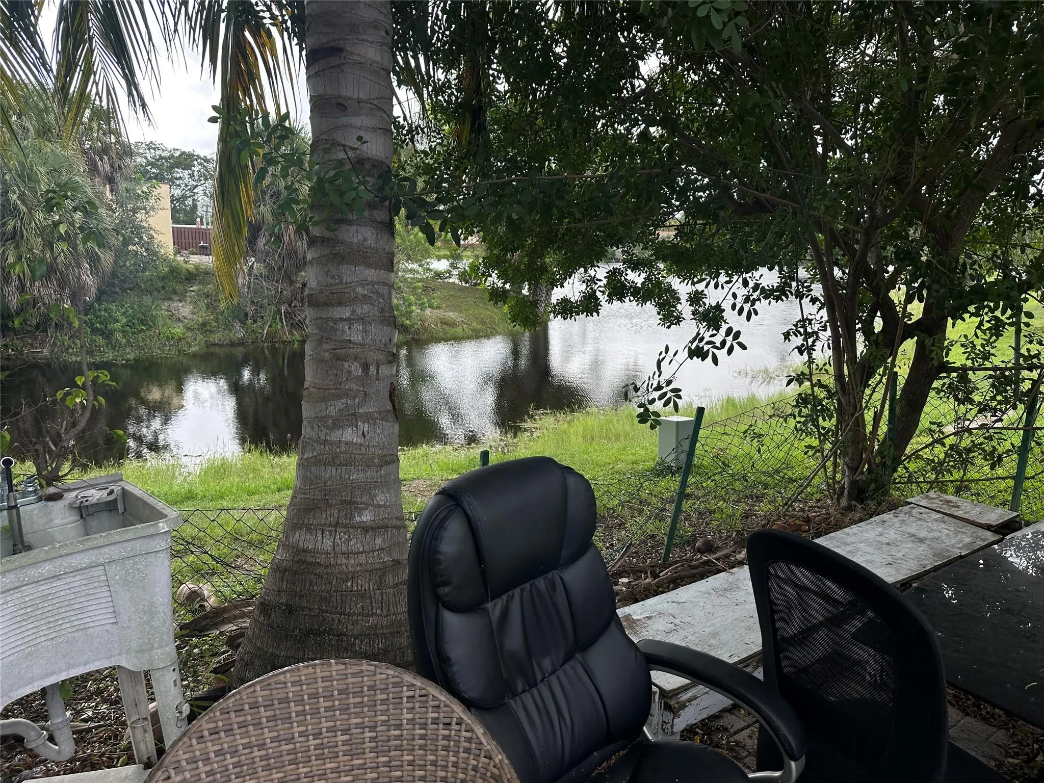 302 NW 47th St