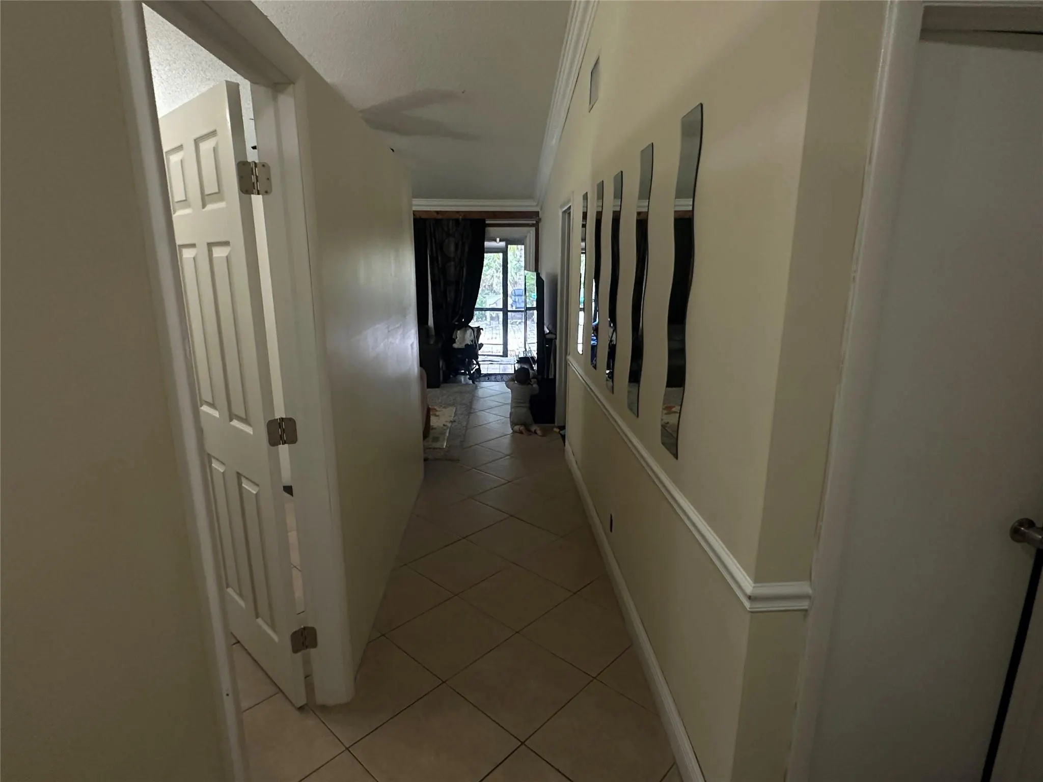 302 NW 47th St