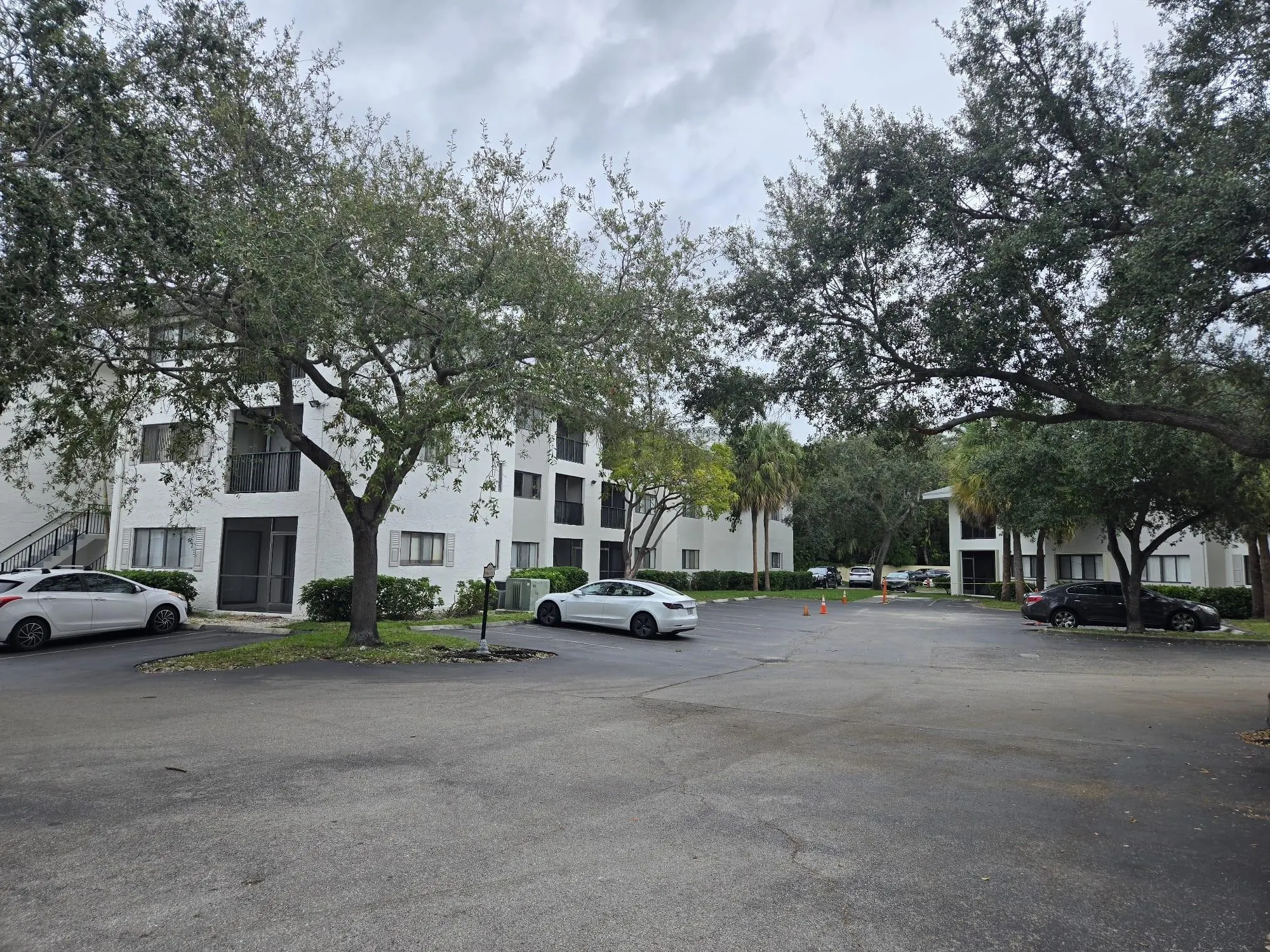 2445 SW 18th Ter, #210