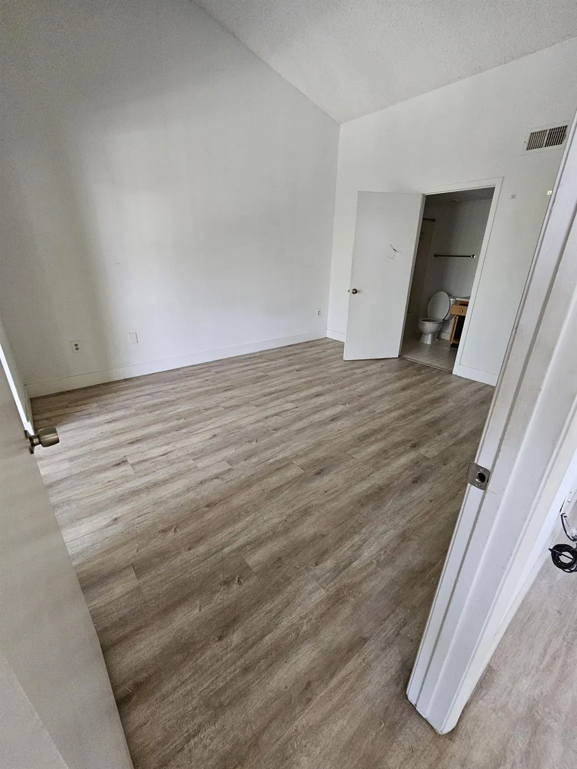 2445 SW 18th Ter, #210