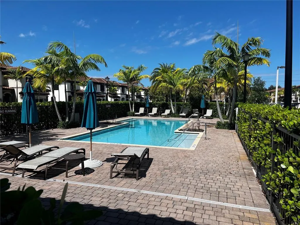 5011 Lily Way