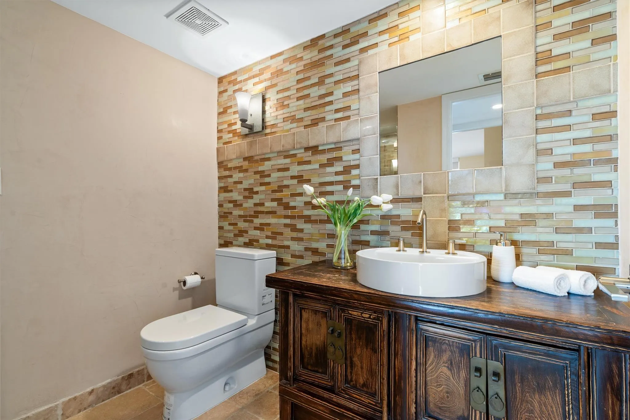 77 S Birch Rd, #5D