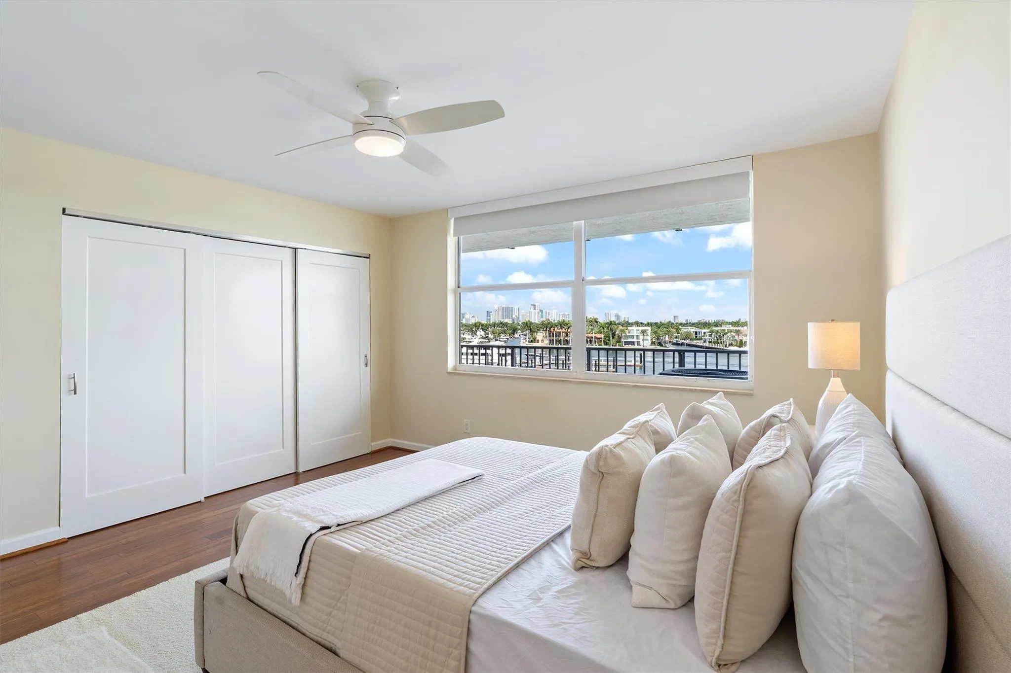 77 S Birch Rd, #5D