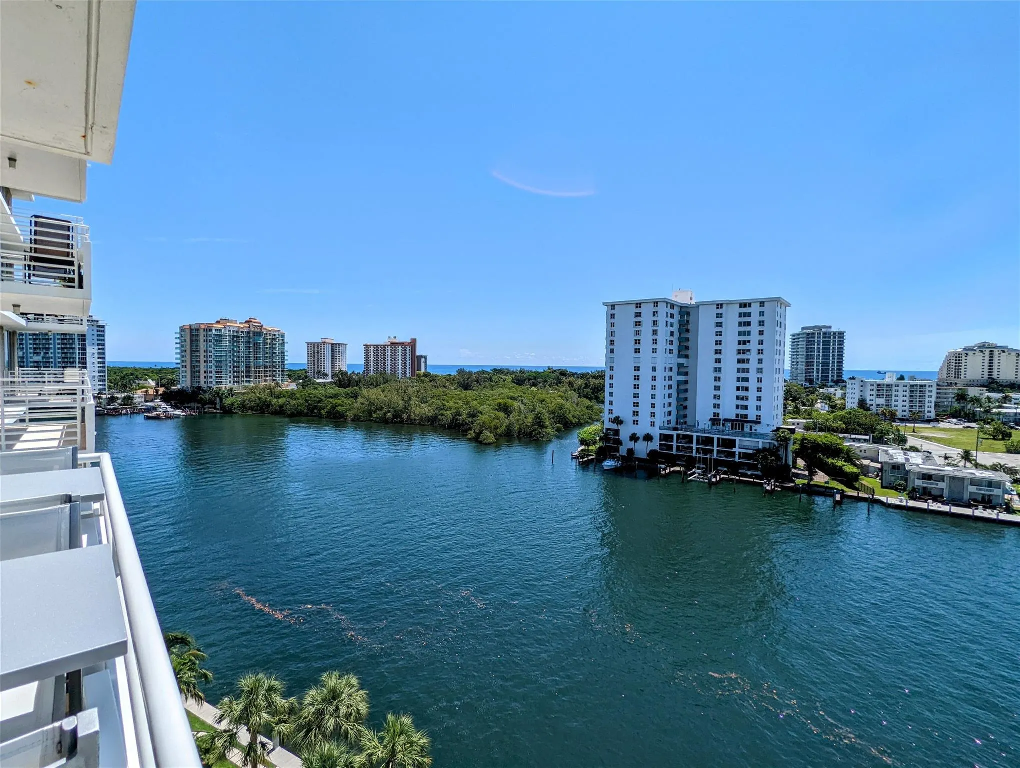 888 Intracoastal Dr, #10A