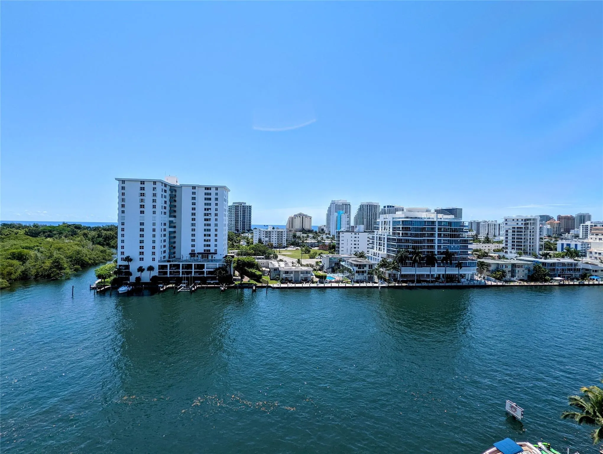 888 Intracoastal Dr, #10A