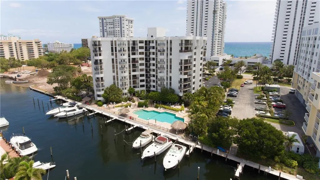 1361 S Ocean Blvd, #PHA7
