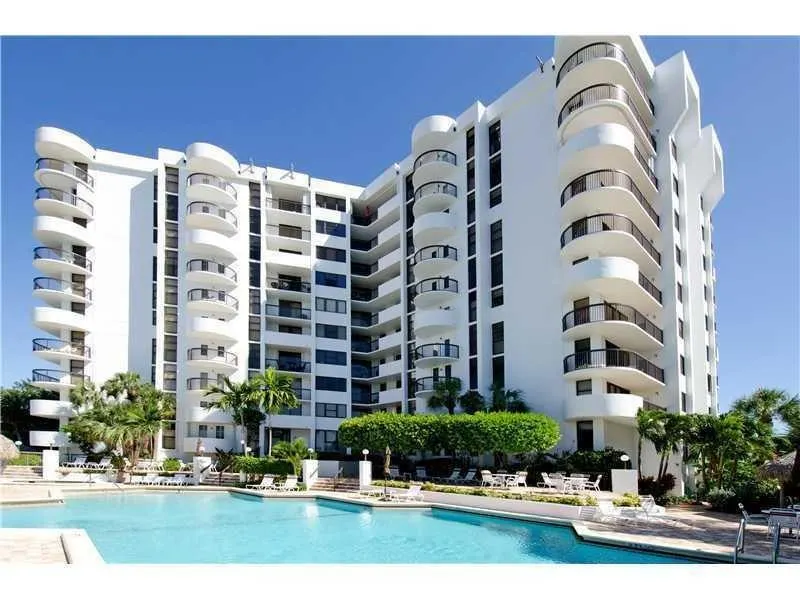 1361 S Ocean Blvd, #PHA7
