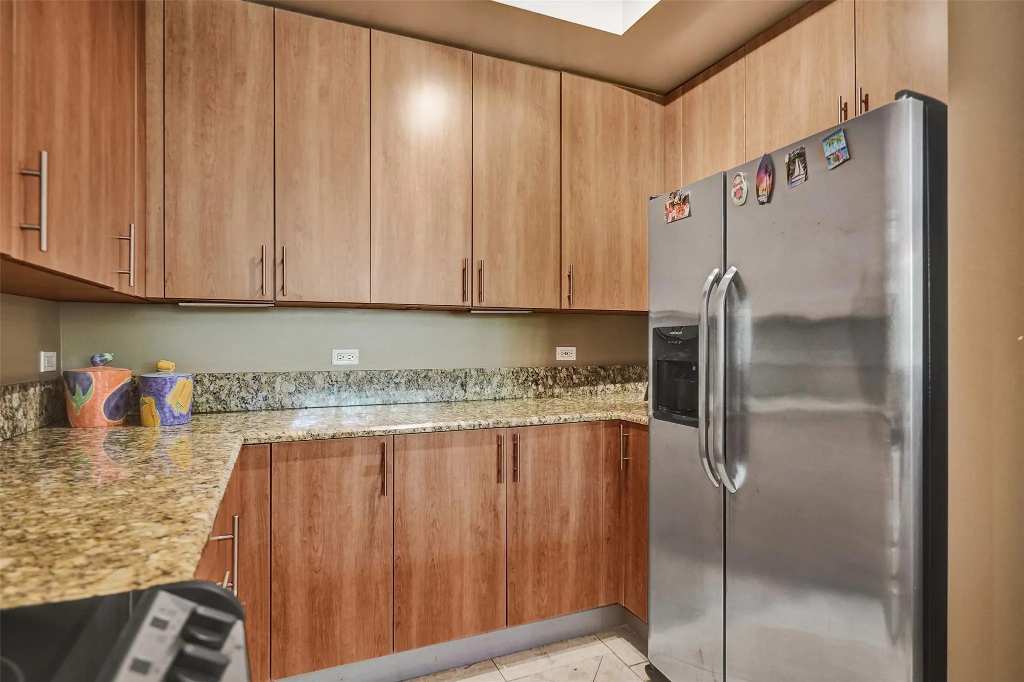 2601 NE 14th Ave, #104