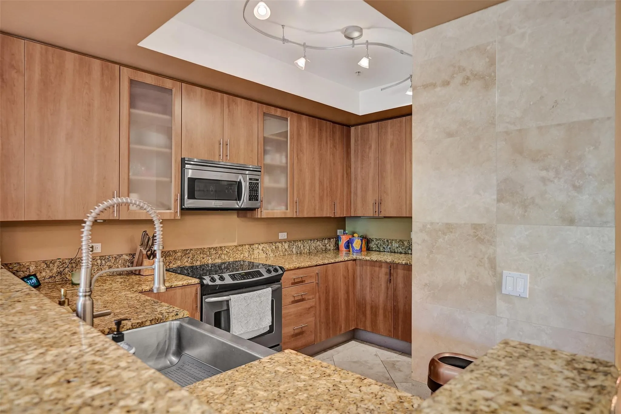 2601 NE 14th Ave, #104