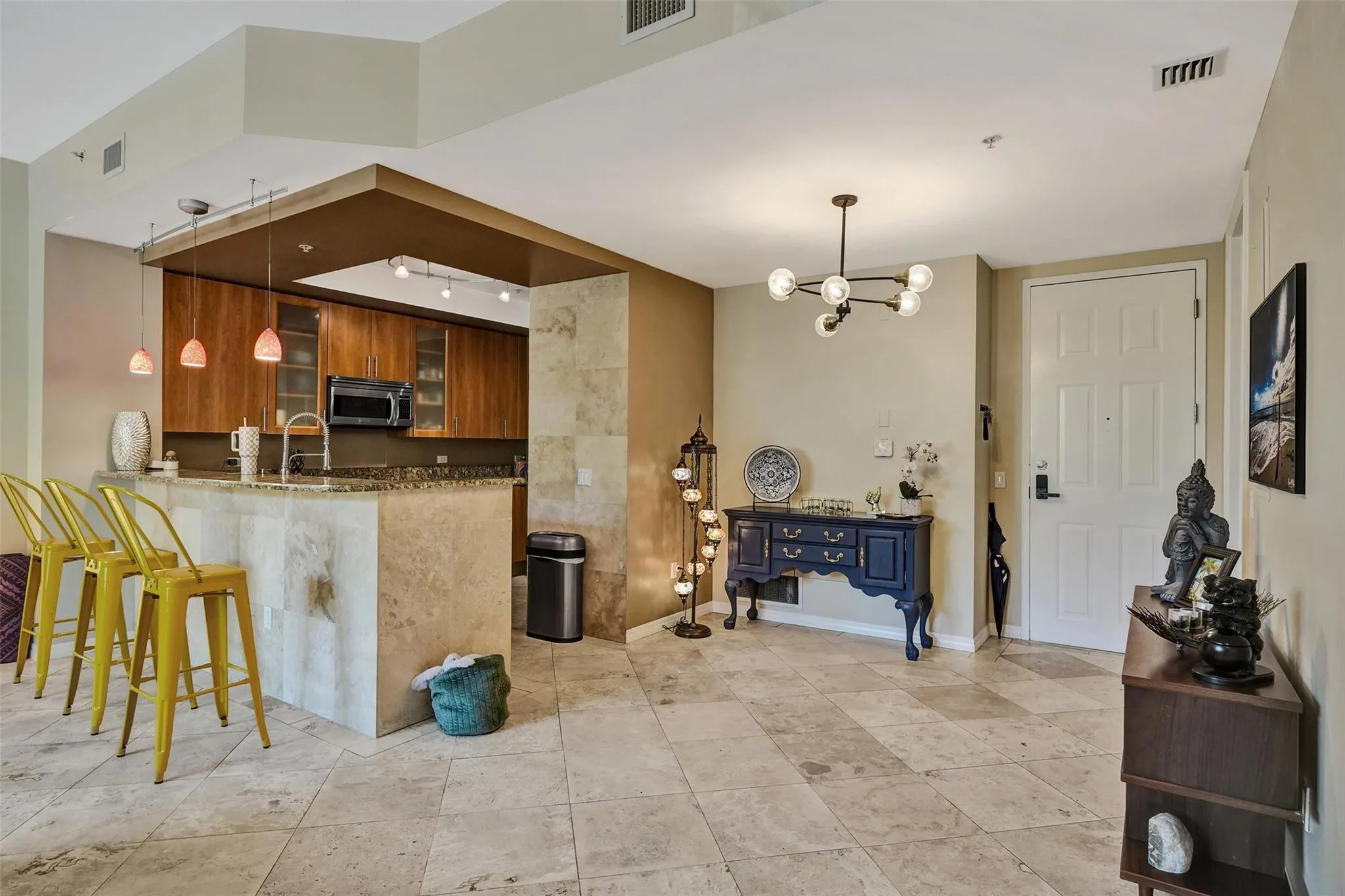 2601 NE 14th Ave, #104