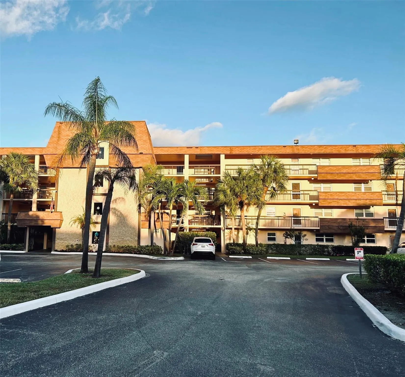 6300 NW 2nd Ave, #103