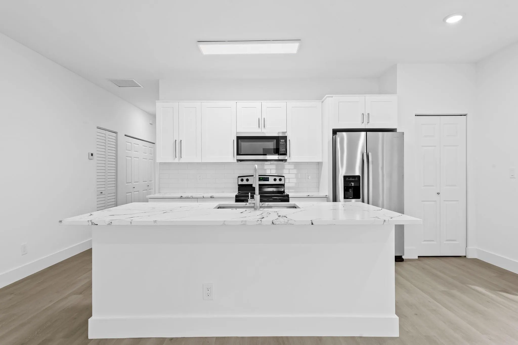 2810 NW 7th Street