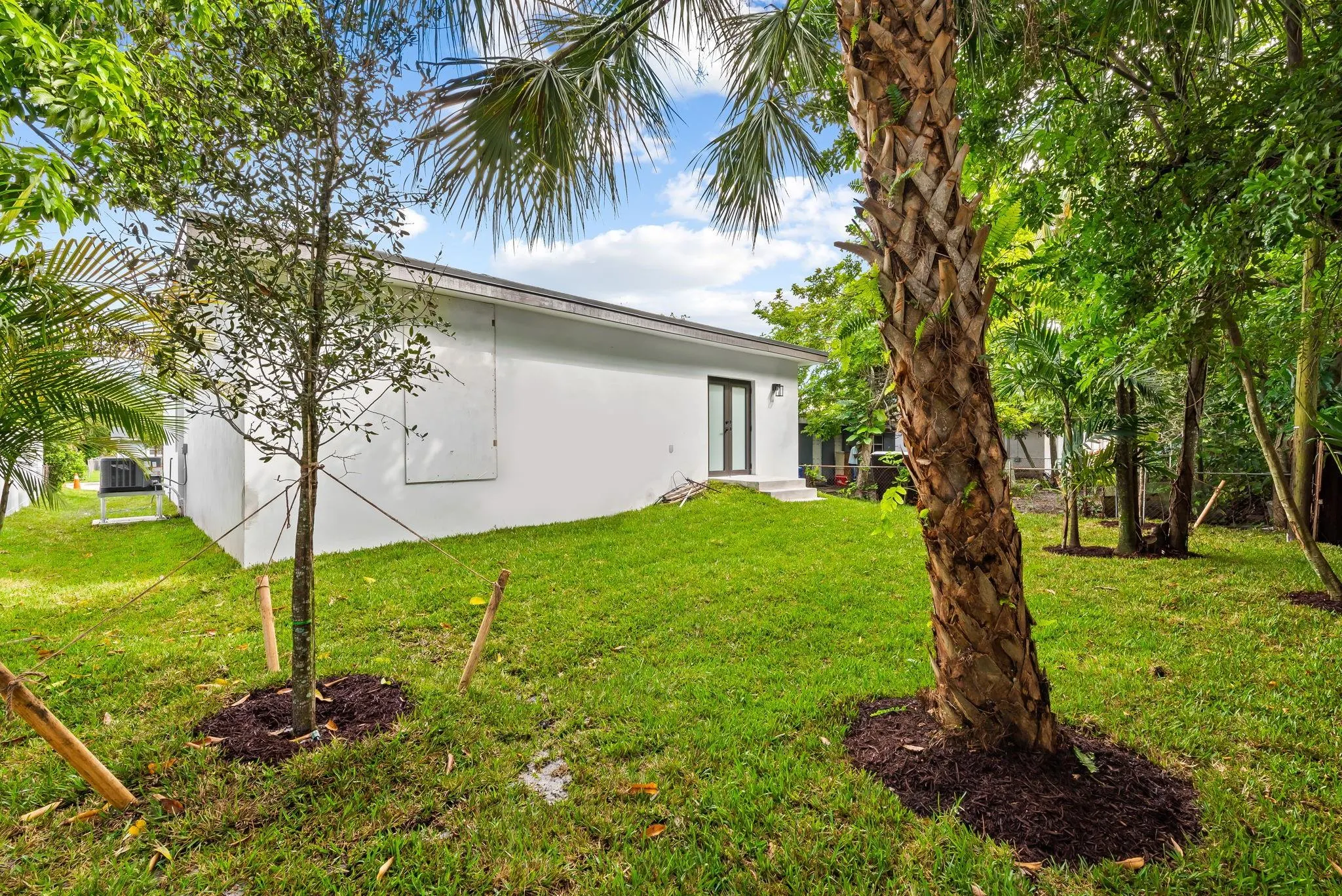 2810 NW 7th Street