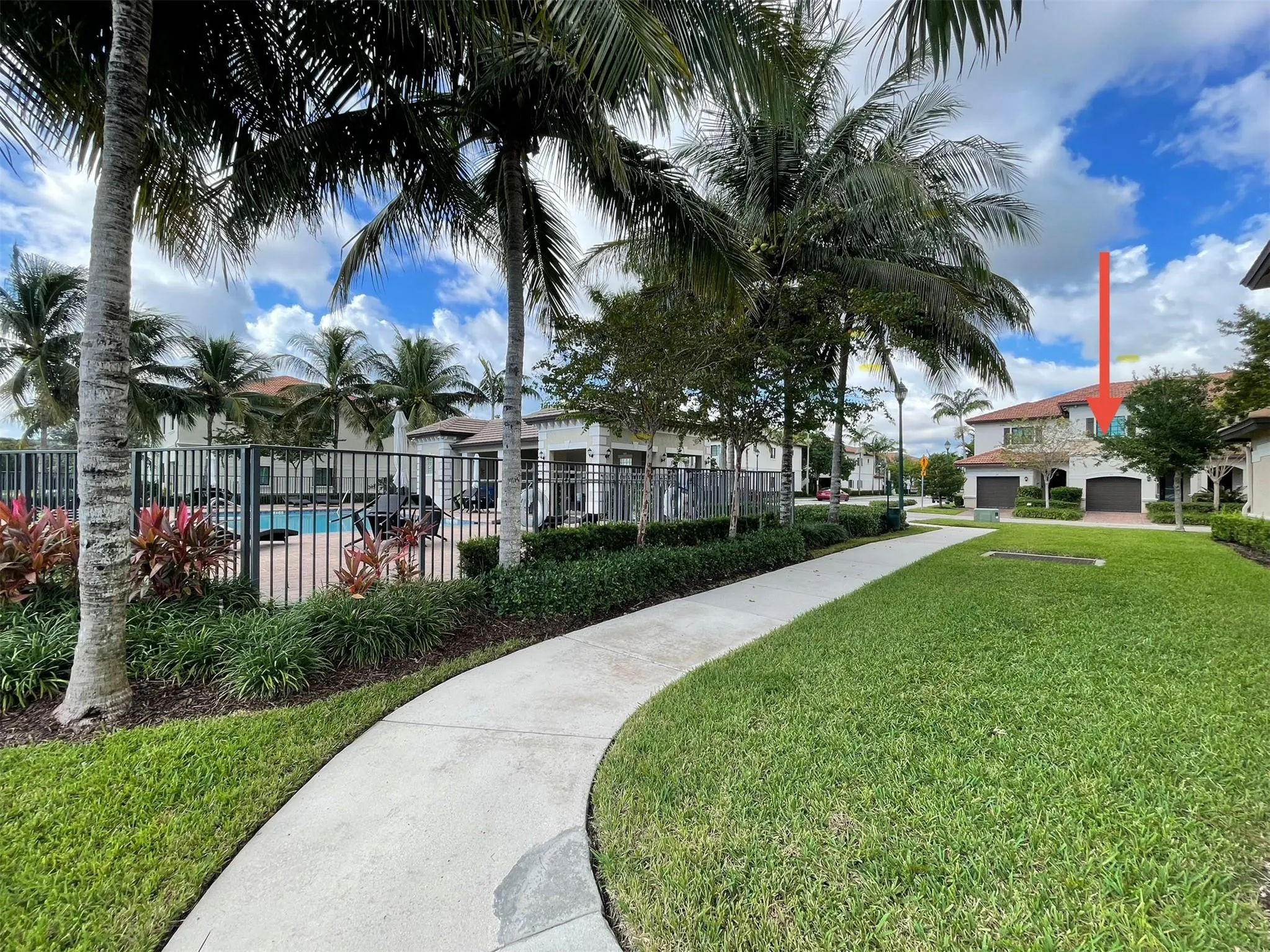 4214 N Dixie Hwy, #50