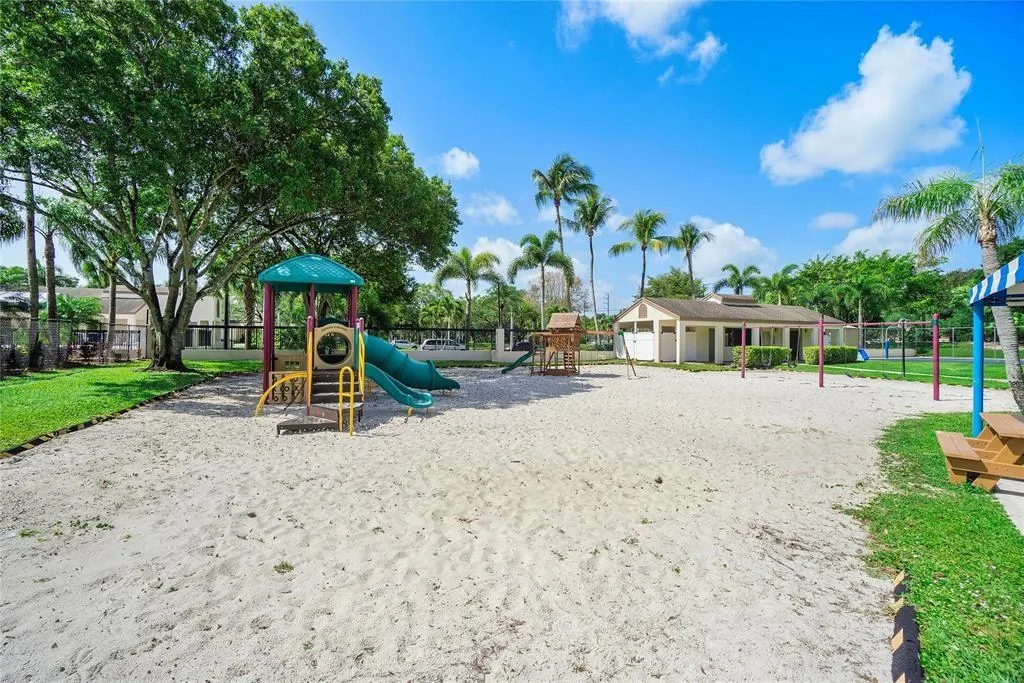 3249 Carambola Cir, #3249