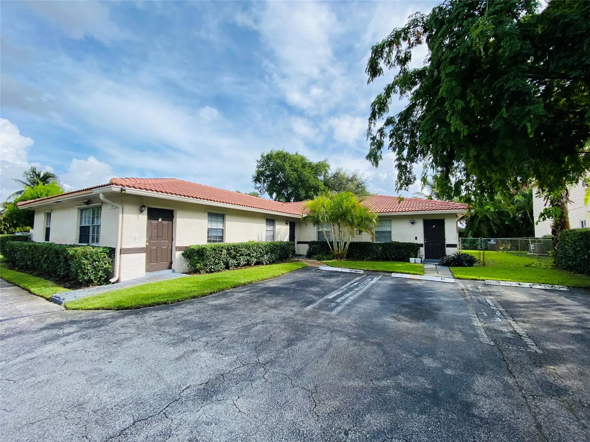 11380 NW 39th St, #3