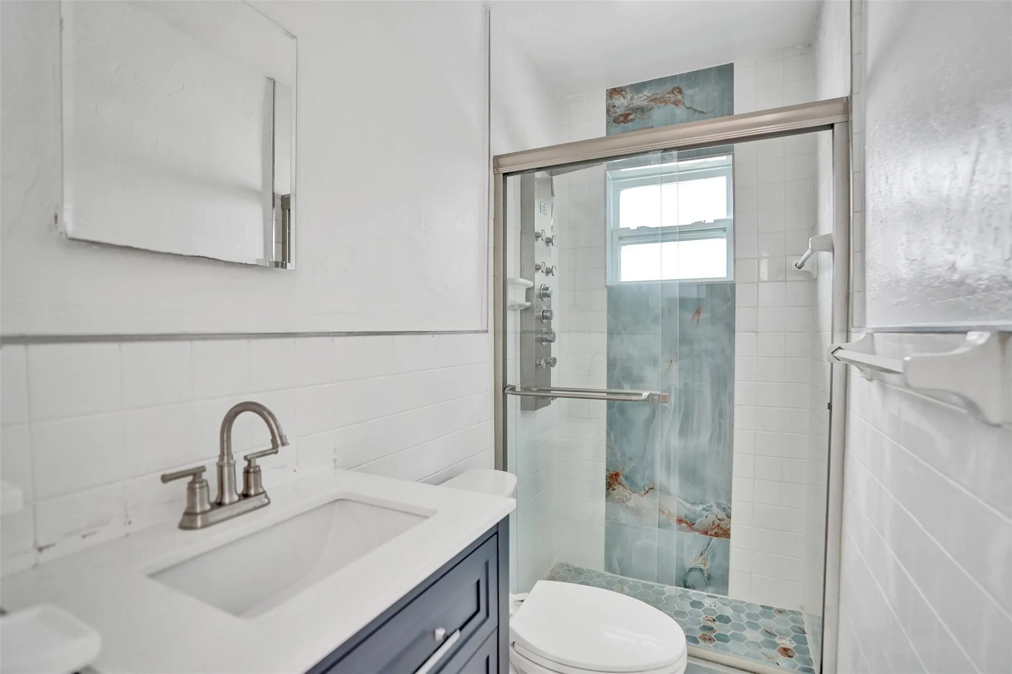 306 NE 13th Ave