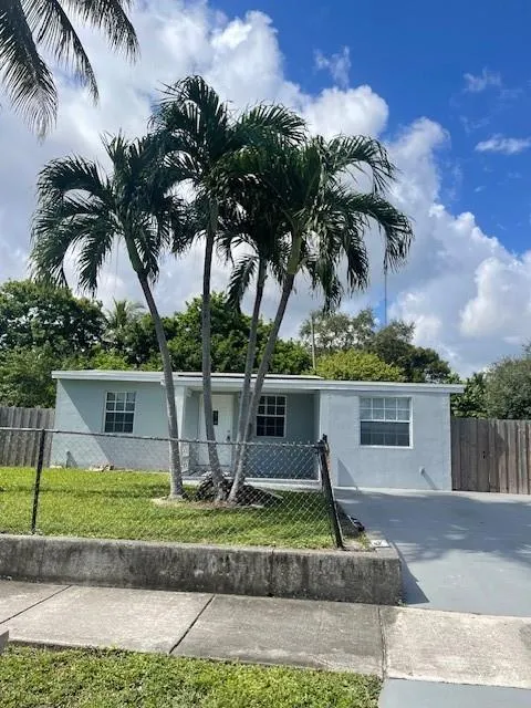 3610 SW 46TH AVE