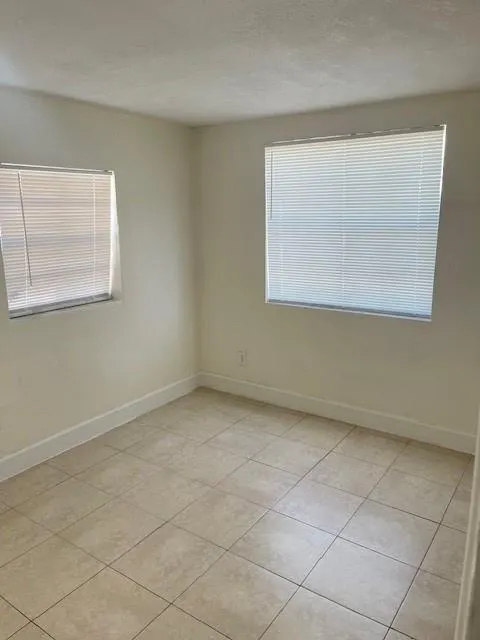 3610 SW 46TH AVE