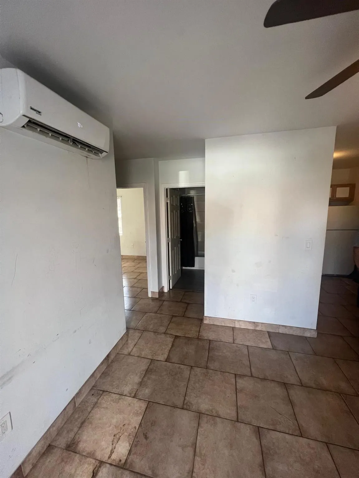 701 NW 21st Ter
