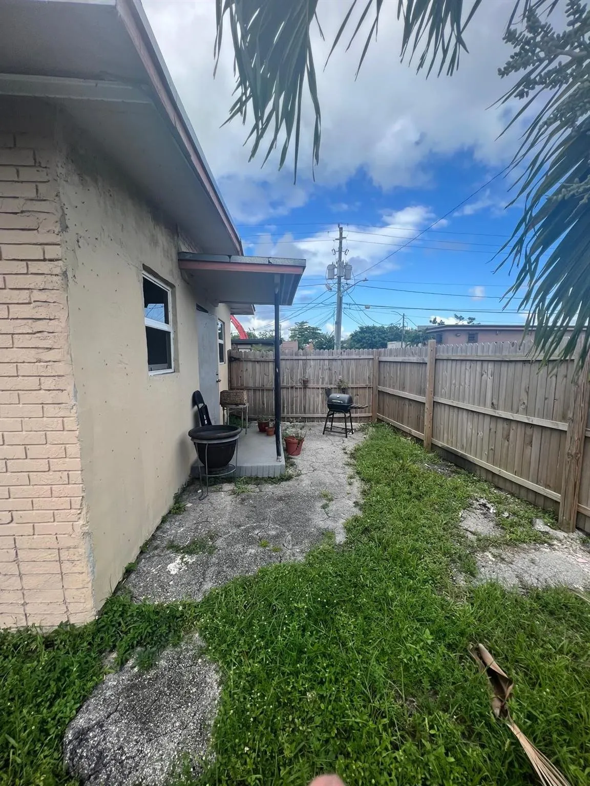 701 NW 21st Ter