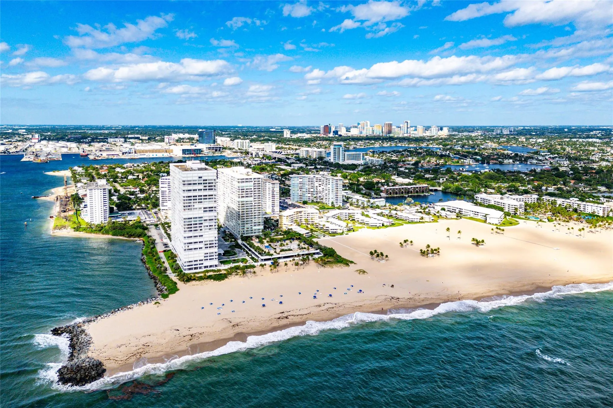 1900 S Ocean Dr, #812