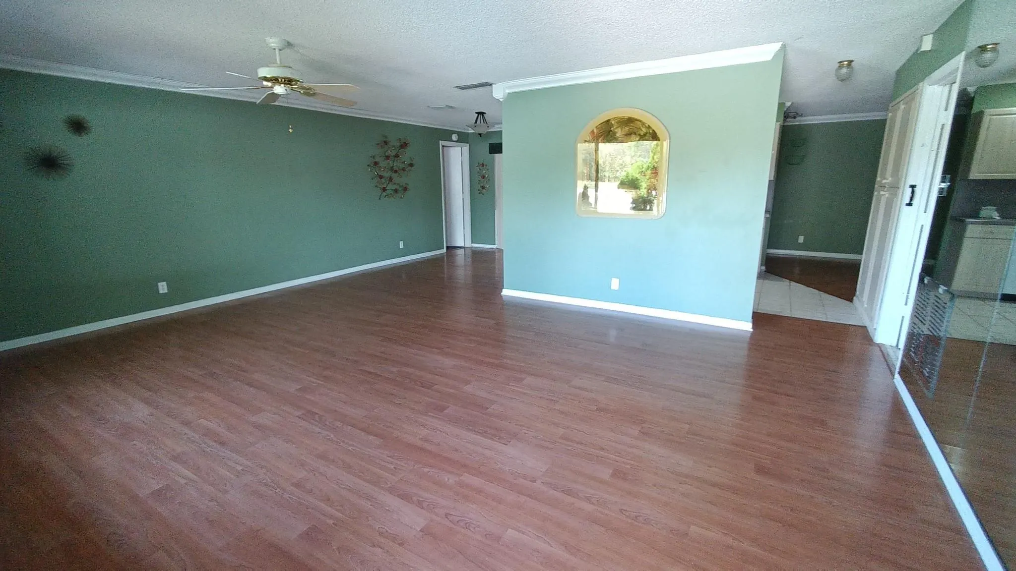 1040 NW 49th Ct