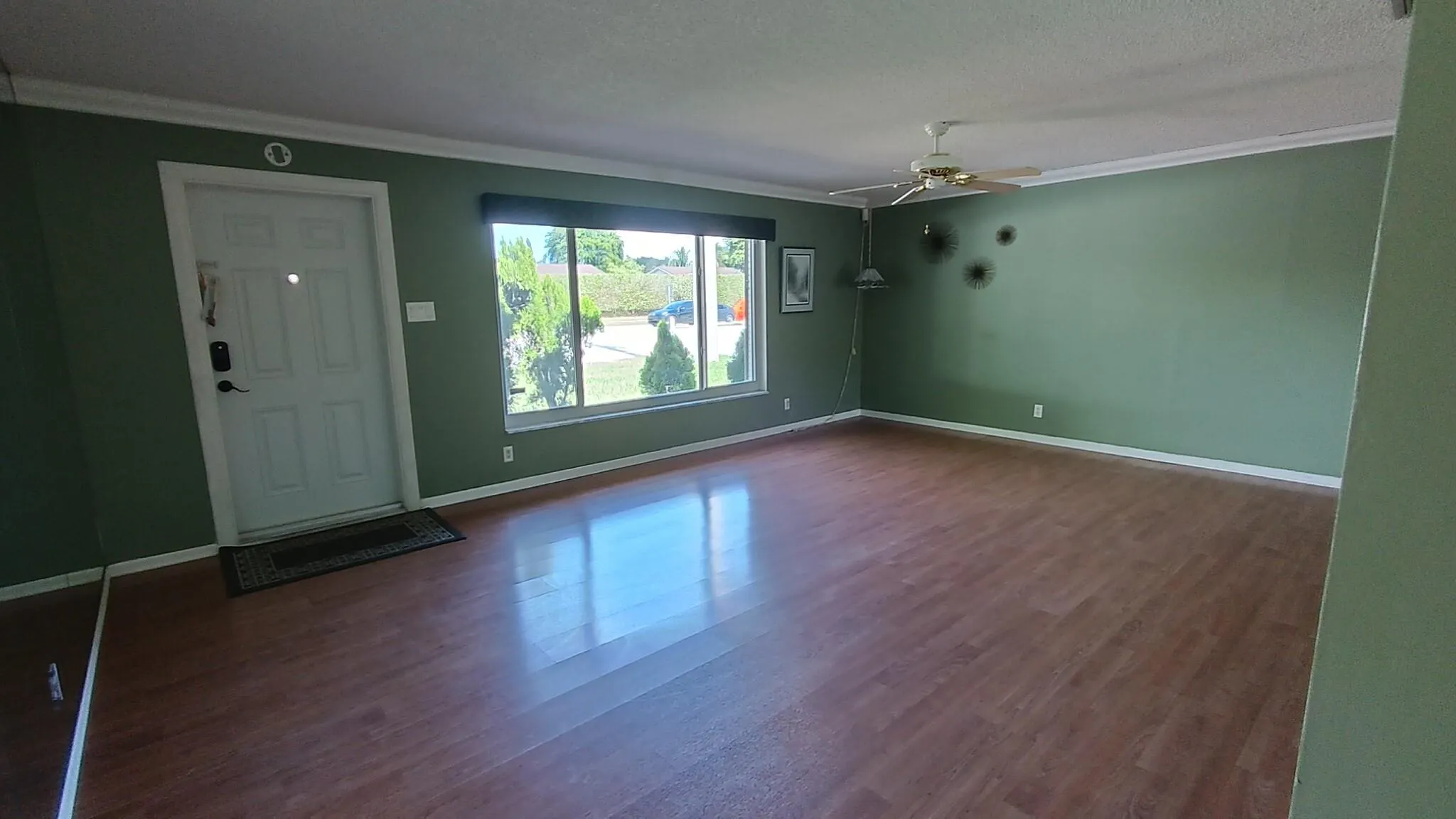 1040 NW 49th Ct