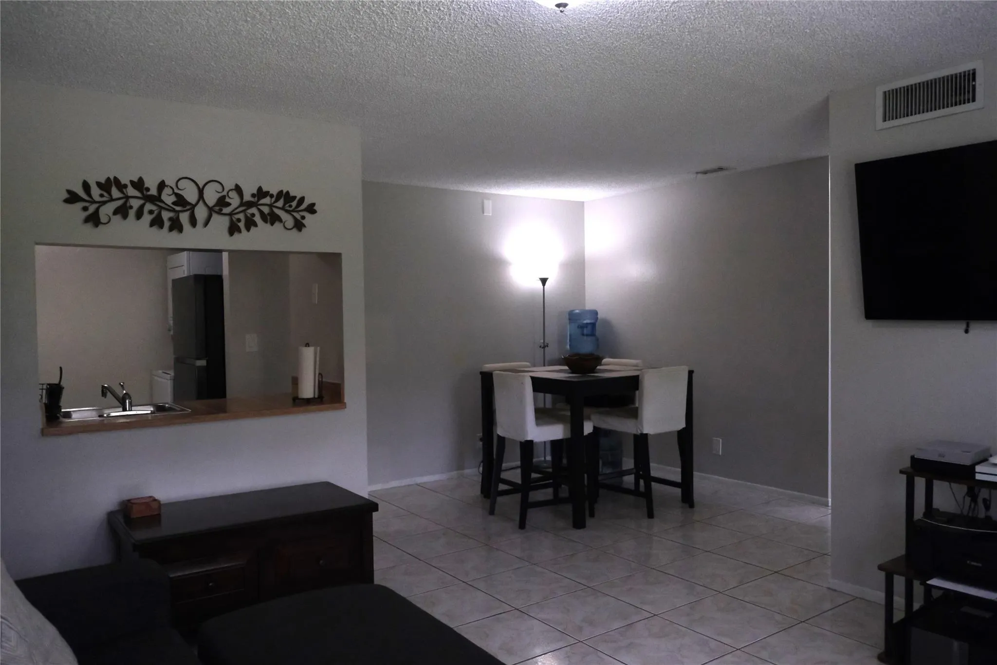 10002 Winding Lake Rd, #202
