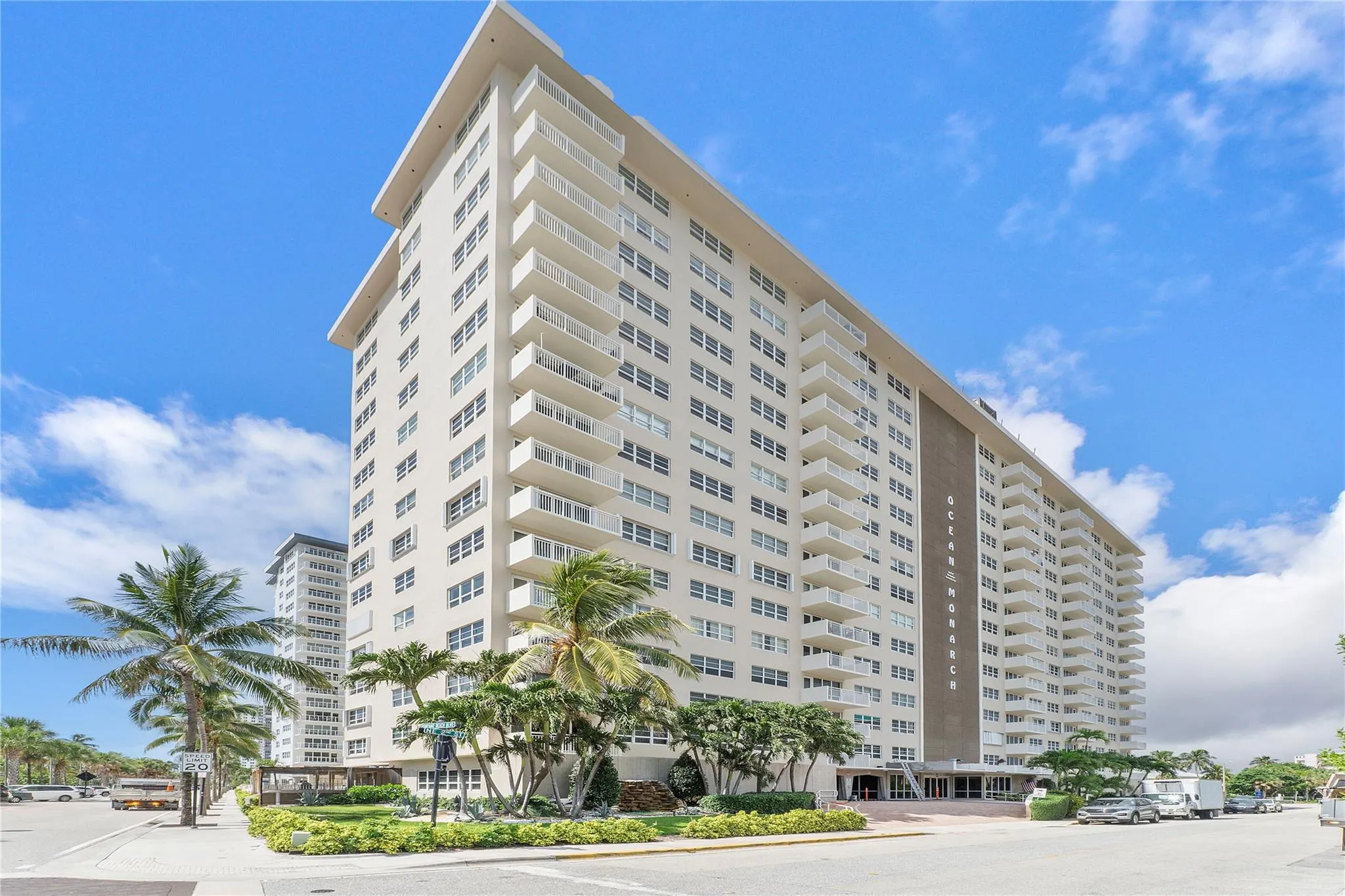 133 N Pompano Beach Blvd, #PH-6