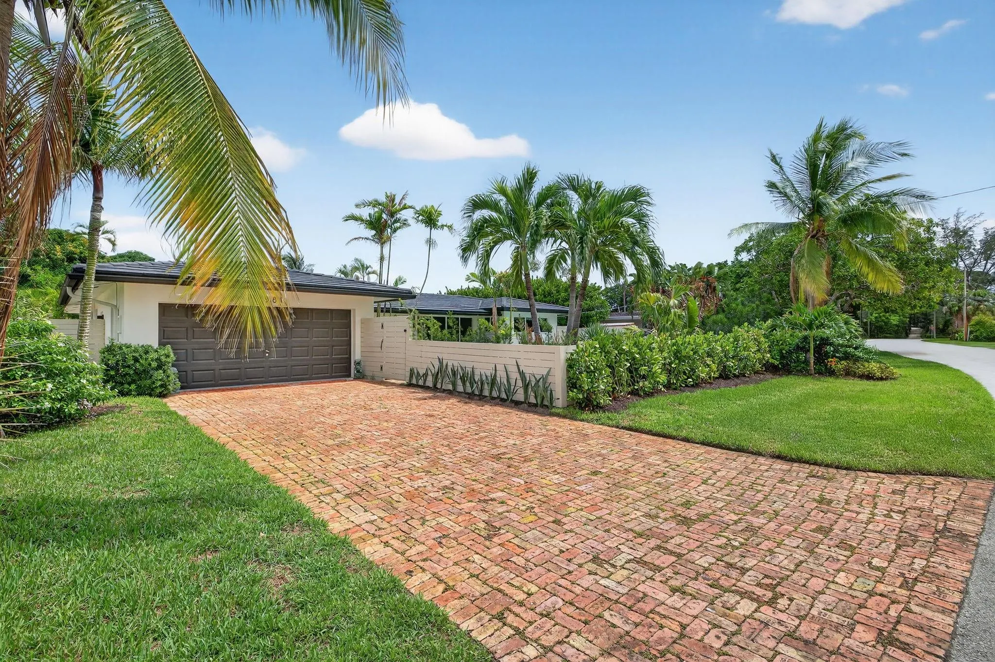 1981 Coral Gardens Drive