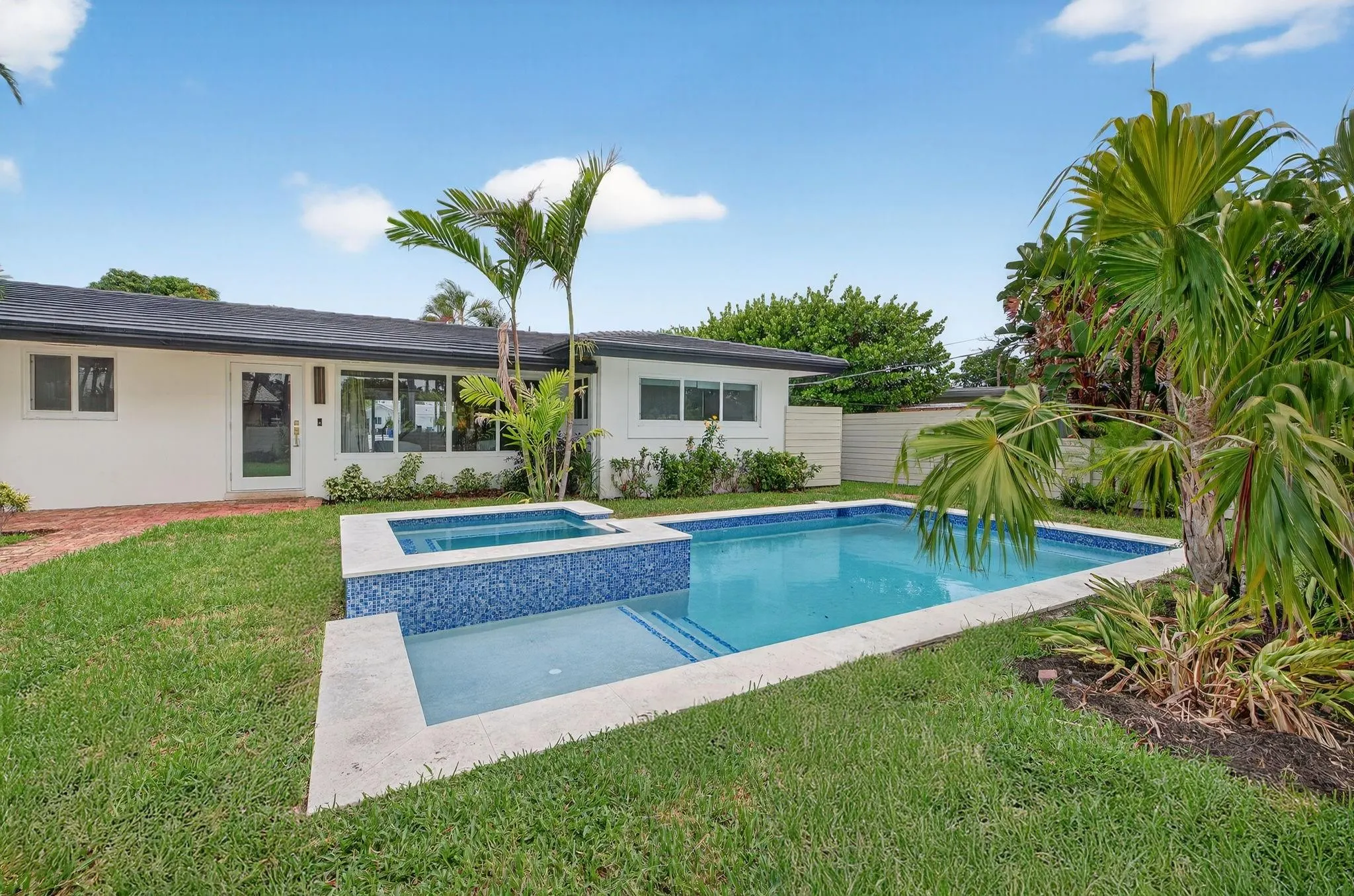 1981 Coral Gardens Drive