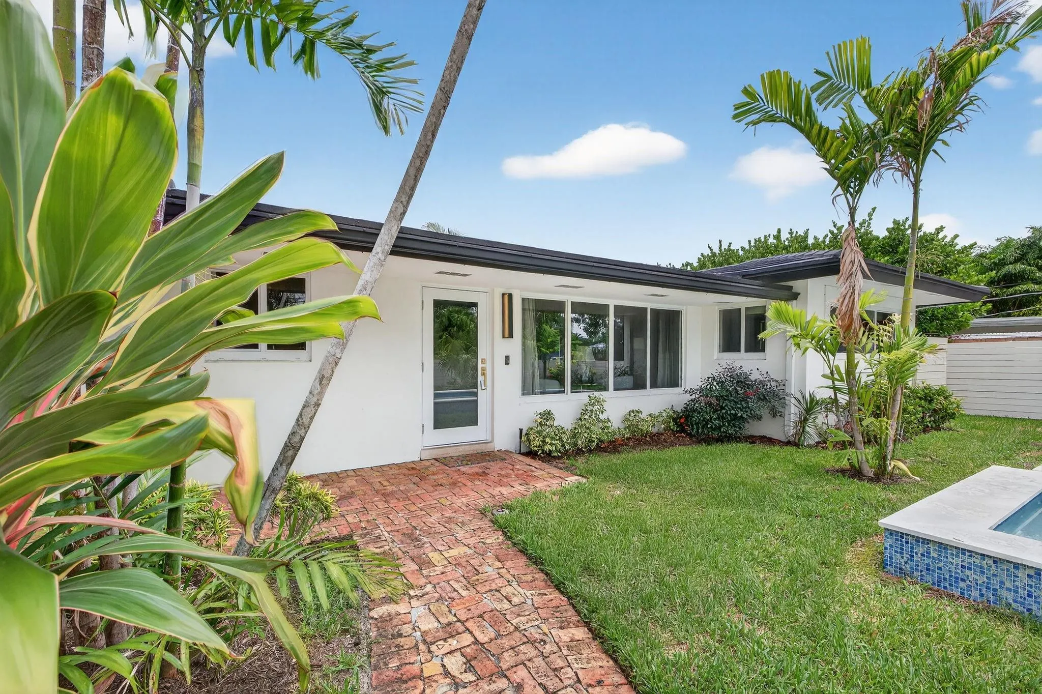 1981 Coral Gardens Drive
