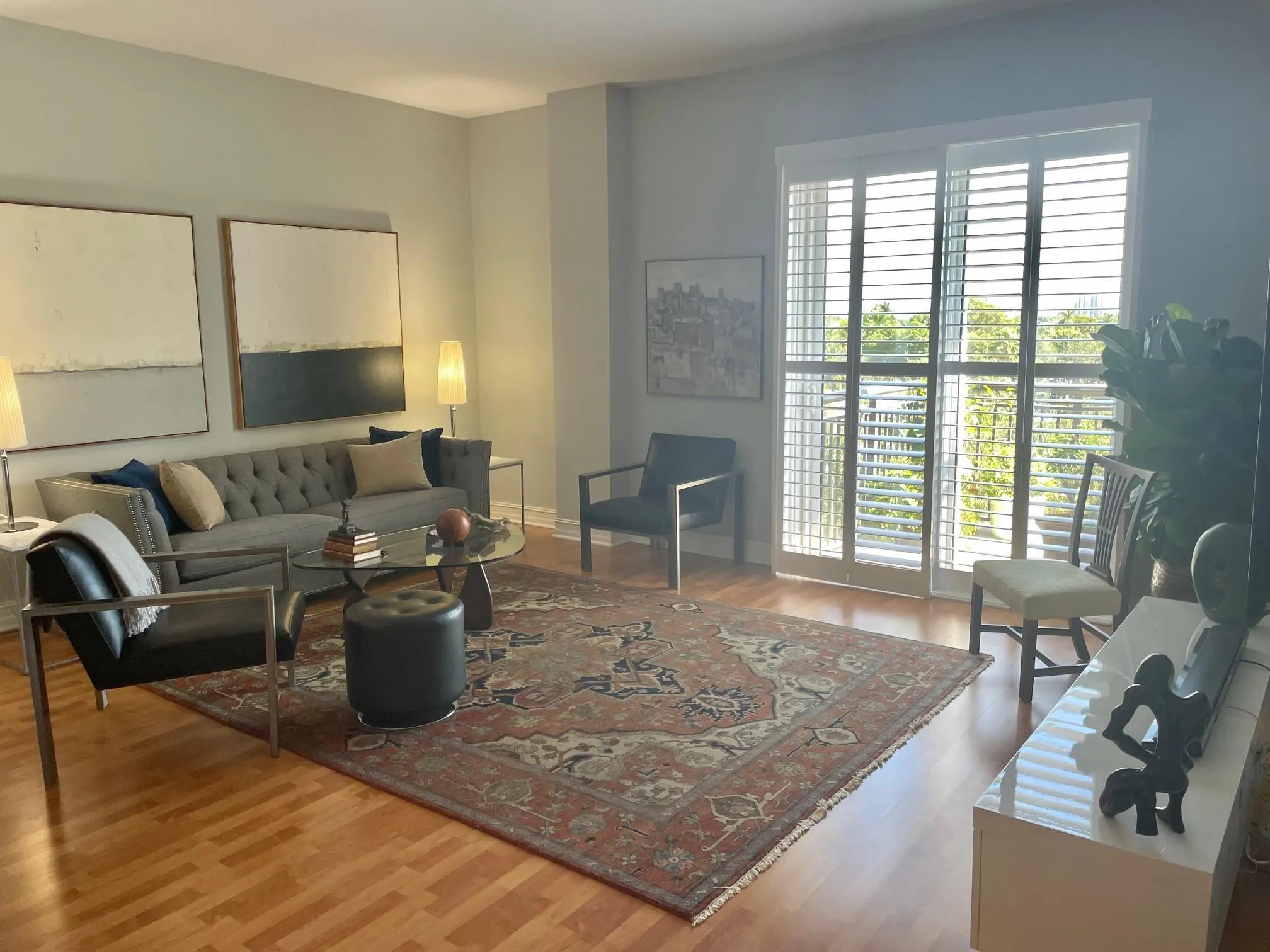 2609 NE 14th Ave, #402