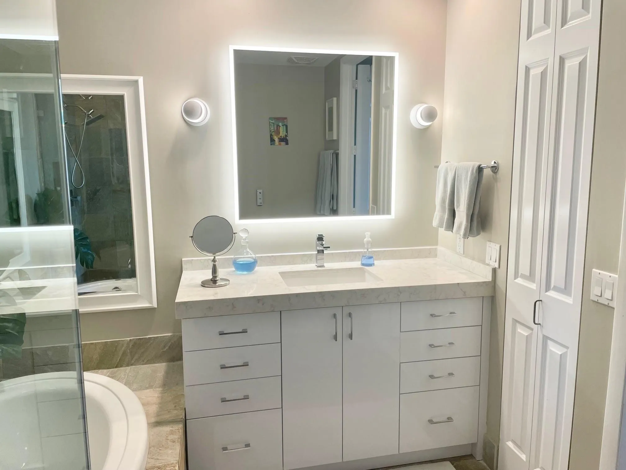 2609 NE 14th Ave, #402
