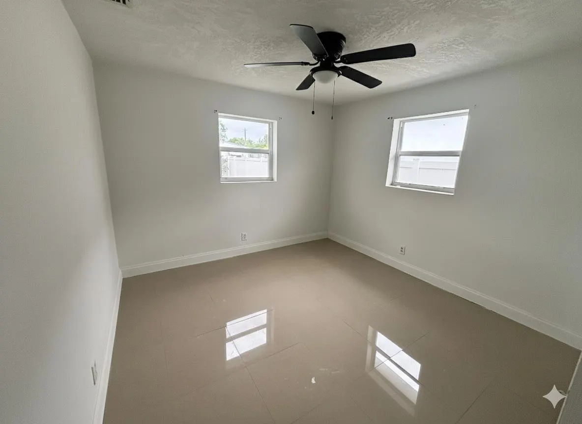 749 NW 5th Ct