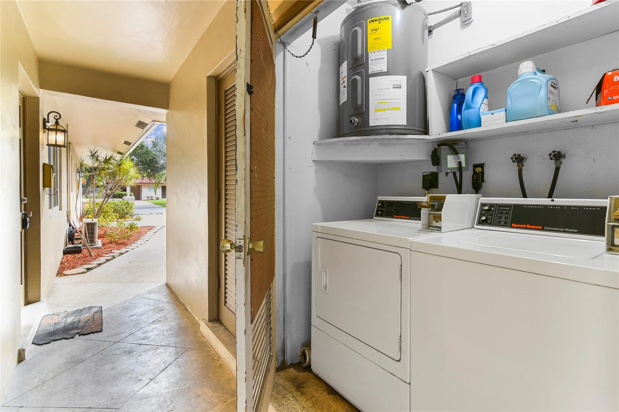 4751 NE 21st Ter, #3