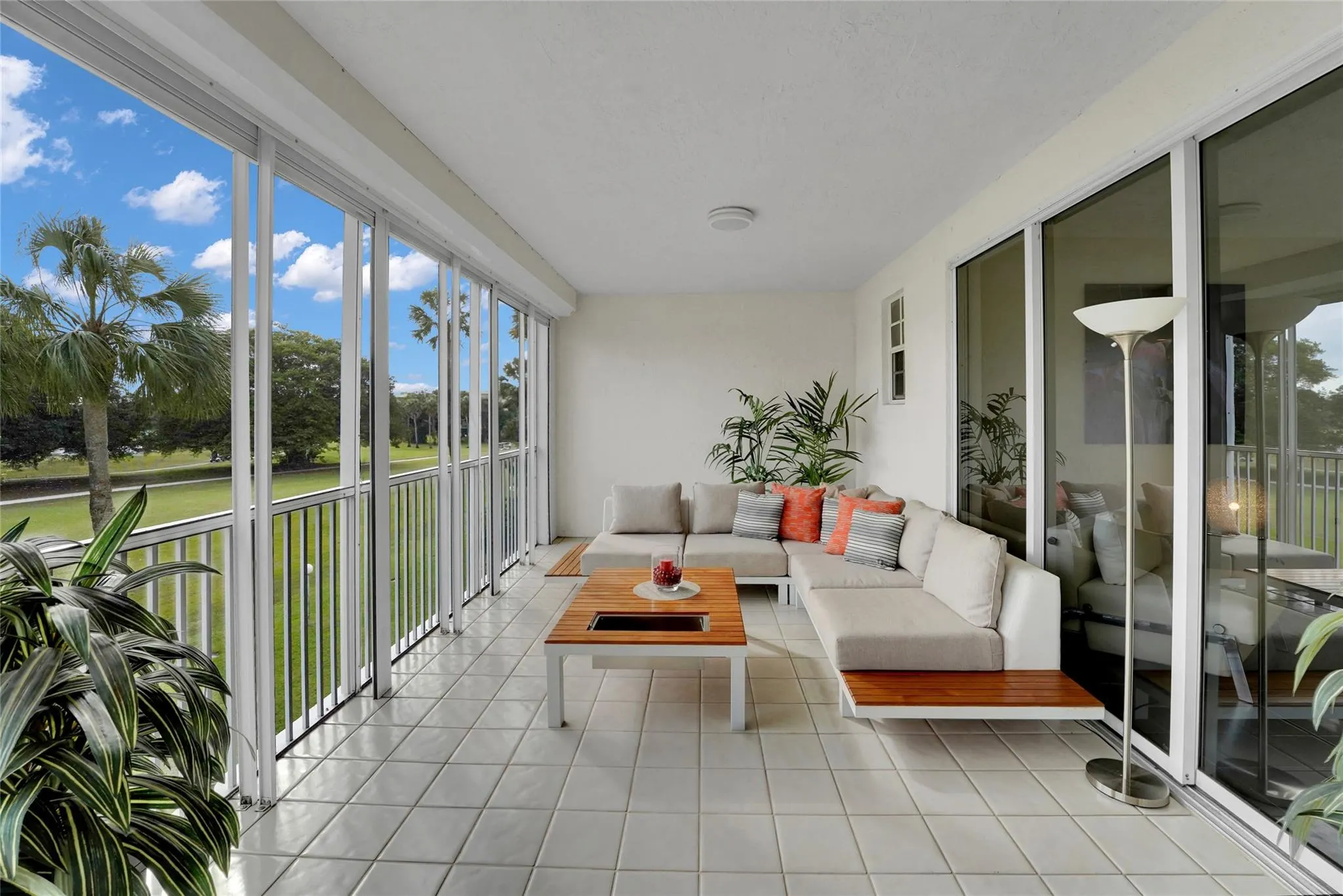 4108 W Palm Aire Dr, #83B
