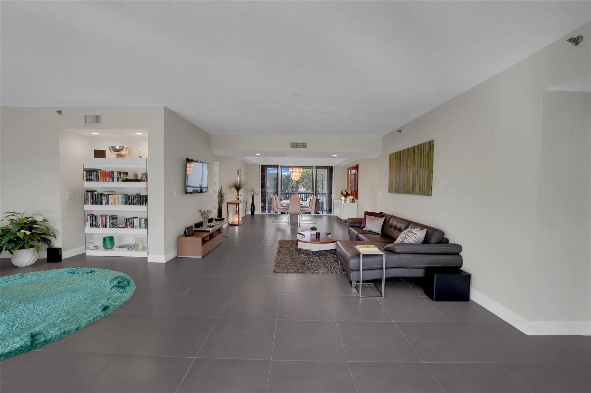 4108 W Palm Aire Dr, #83B