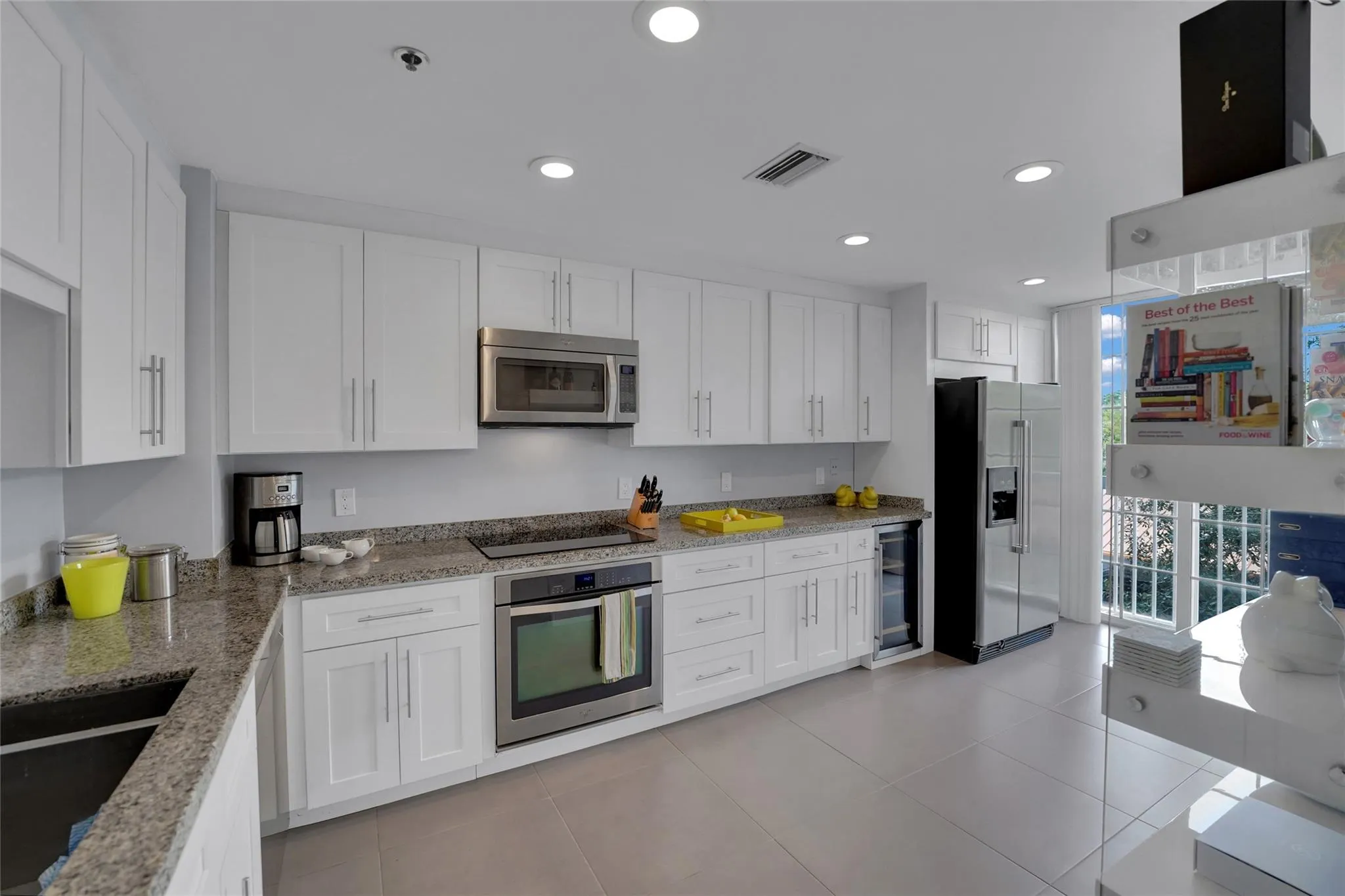 4108 W Palm Aire Dr, #83B