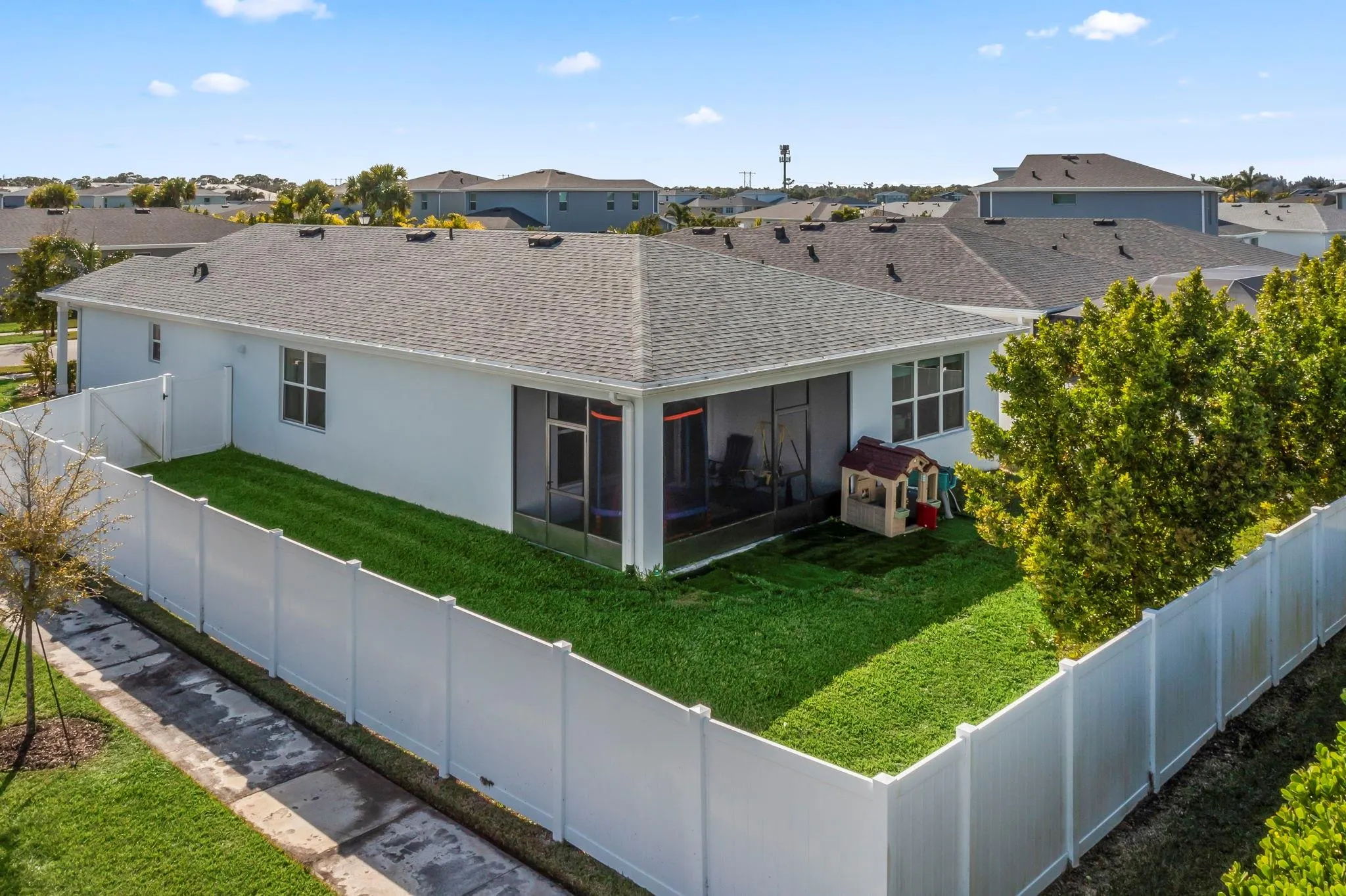 12679 SW Phoenix