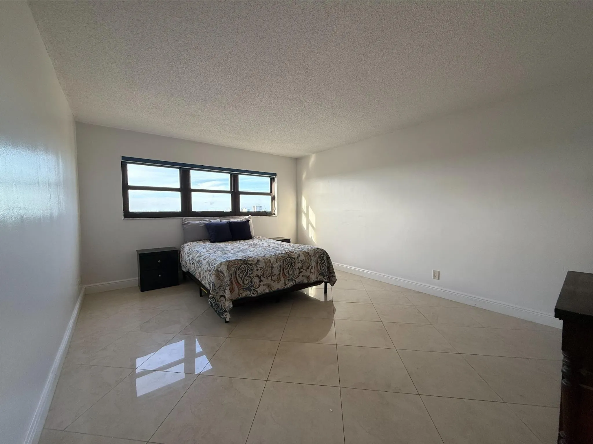 3200 Port Royale Dr, #1207