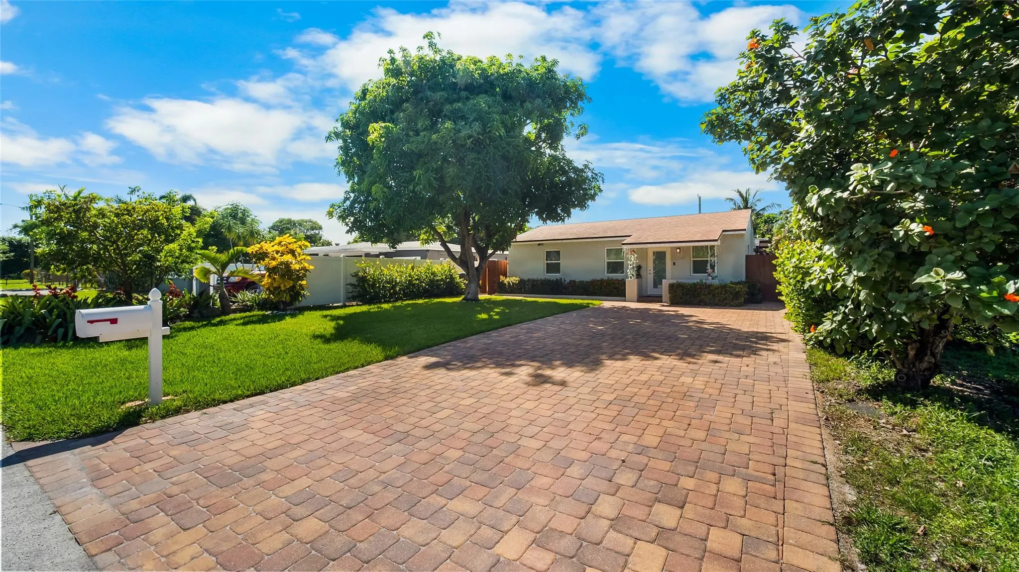 1341 NW 5th Ave