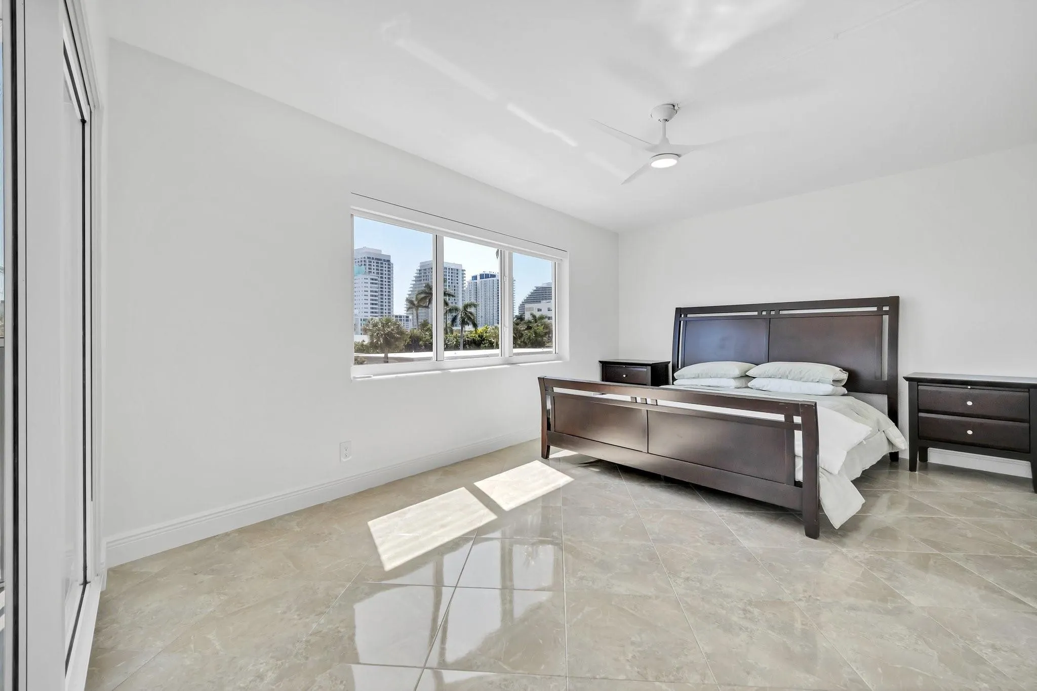 720 Bayshore Dr, #304