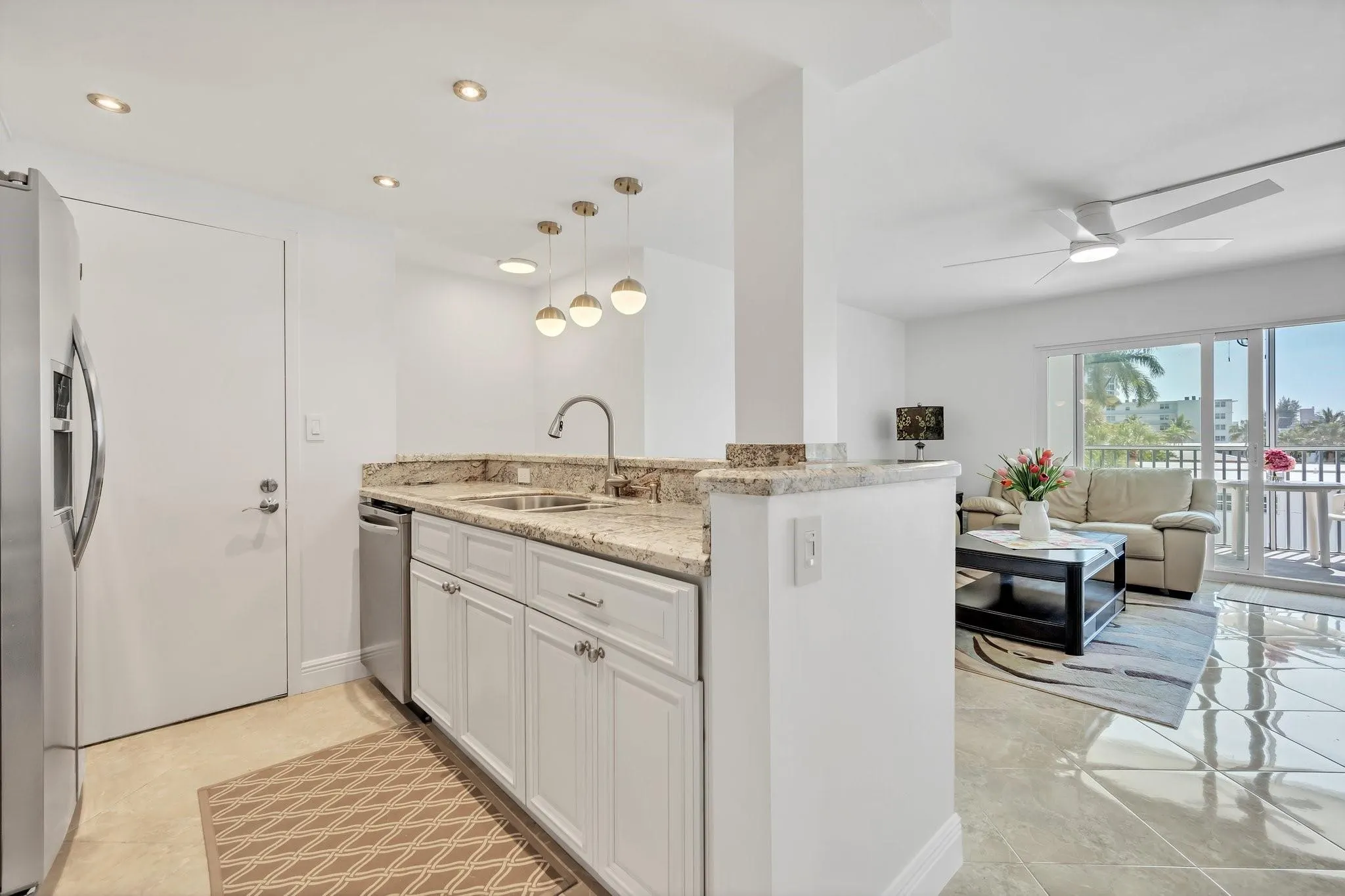 720 Bayshore Dr, #304